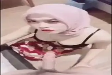 Ukhti Hijab Teman Kantor Pasrah Digenjot Hotel